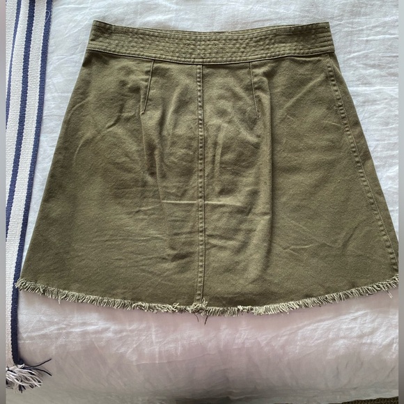 Madewell Olive Green Button-Front Skirt Size 6 - Picture 2 of 3